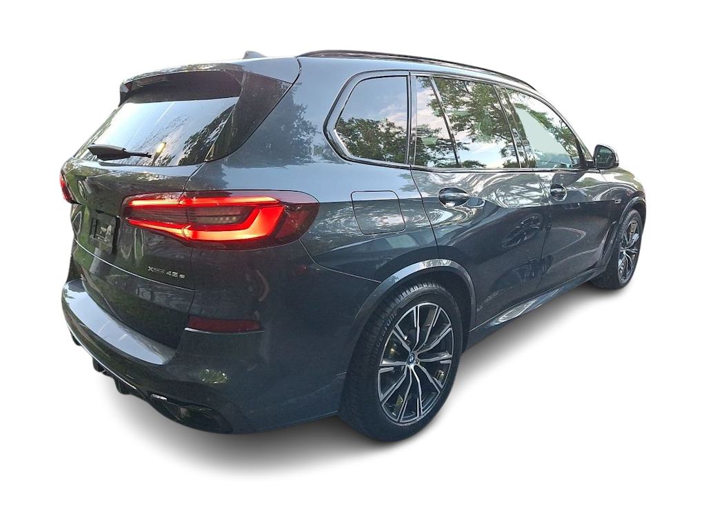 Thumbnail: 2022 BMW X5 - 14