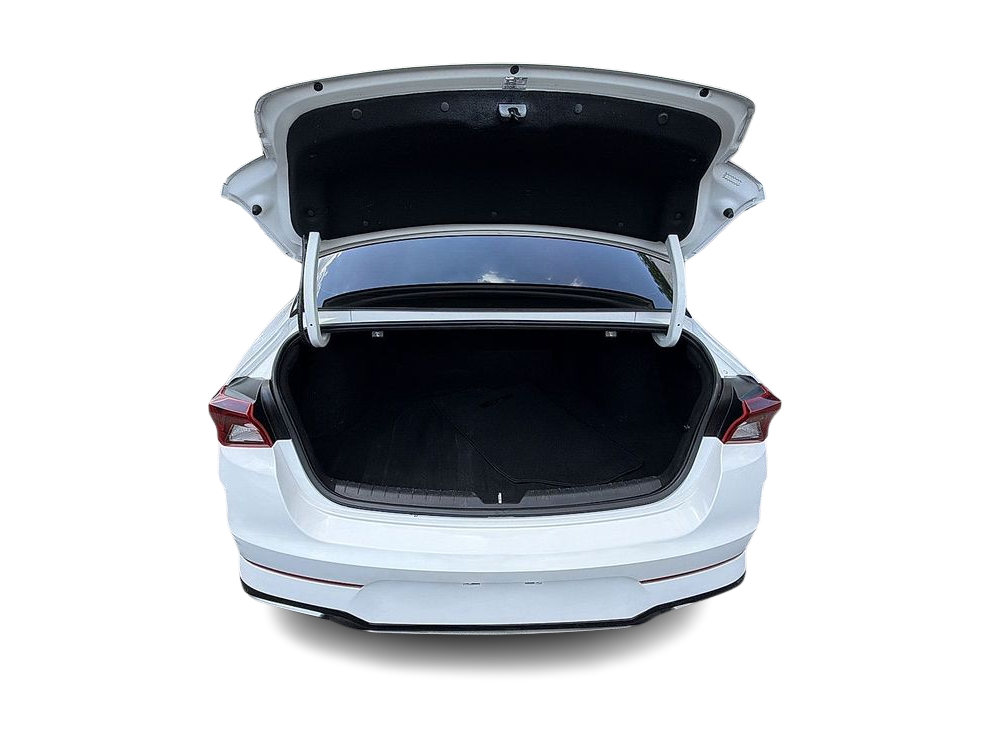Thumbnail: 2021 Kia K5 - 15