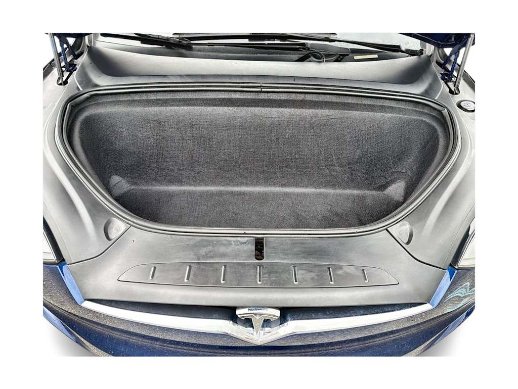 Thumbnail: 2020 Tesla Model X - 16