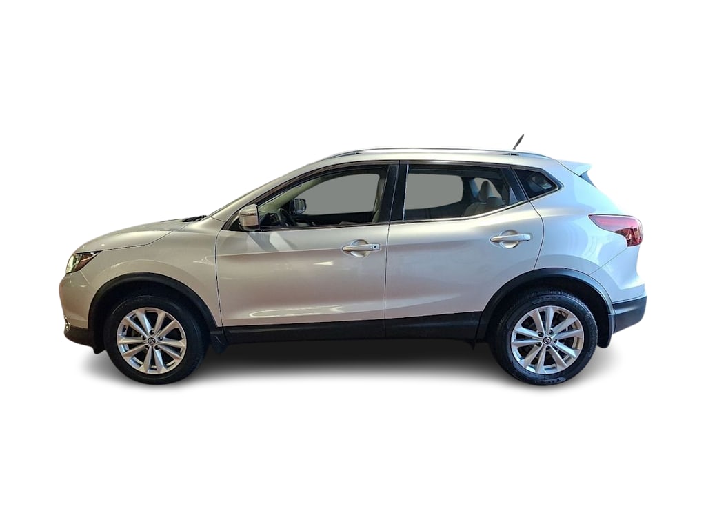 Thumbnail: 2019 Nissan Rogue Sport - 3