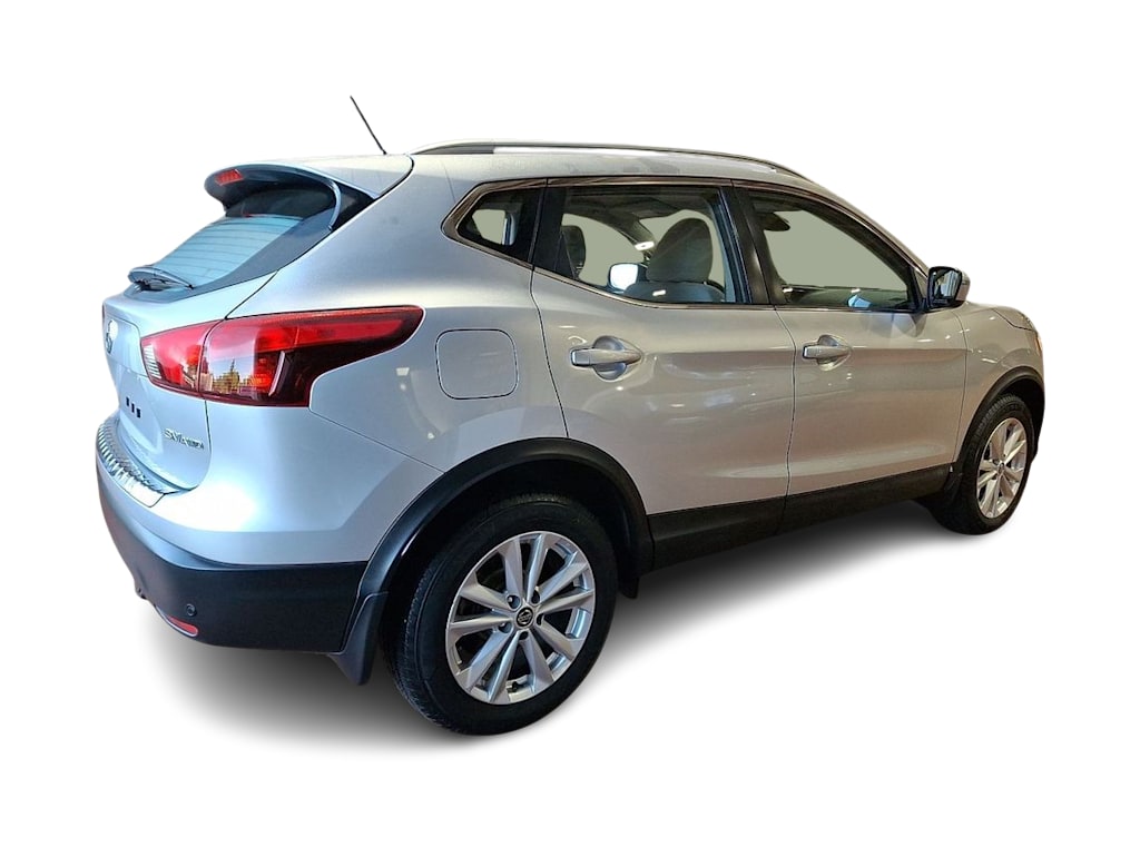Thumbnail: 2019 Nissan Rogue Sport - 15