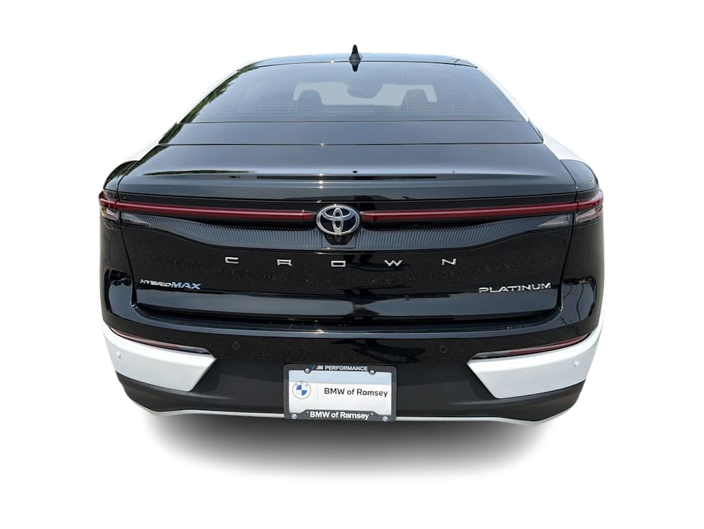 Thumbnail: 2023 Toyota Crown - 27