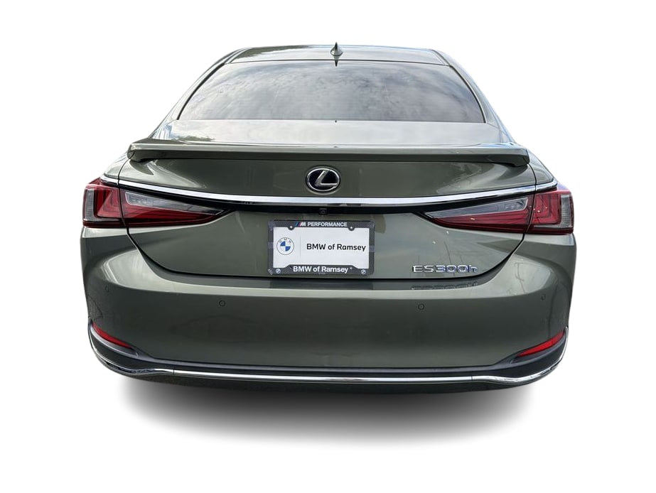 Thumbnail: 2019 Lexus ES - 5