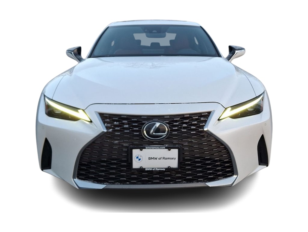 2022 Lexus IS 300 3