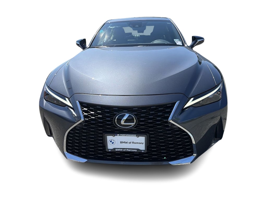 Thumbnail: 2023 Lexus IS - 25