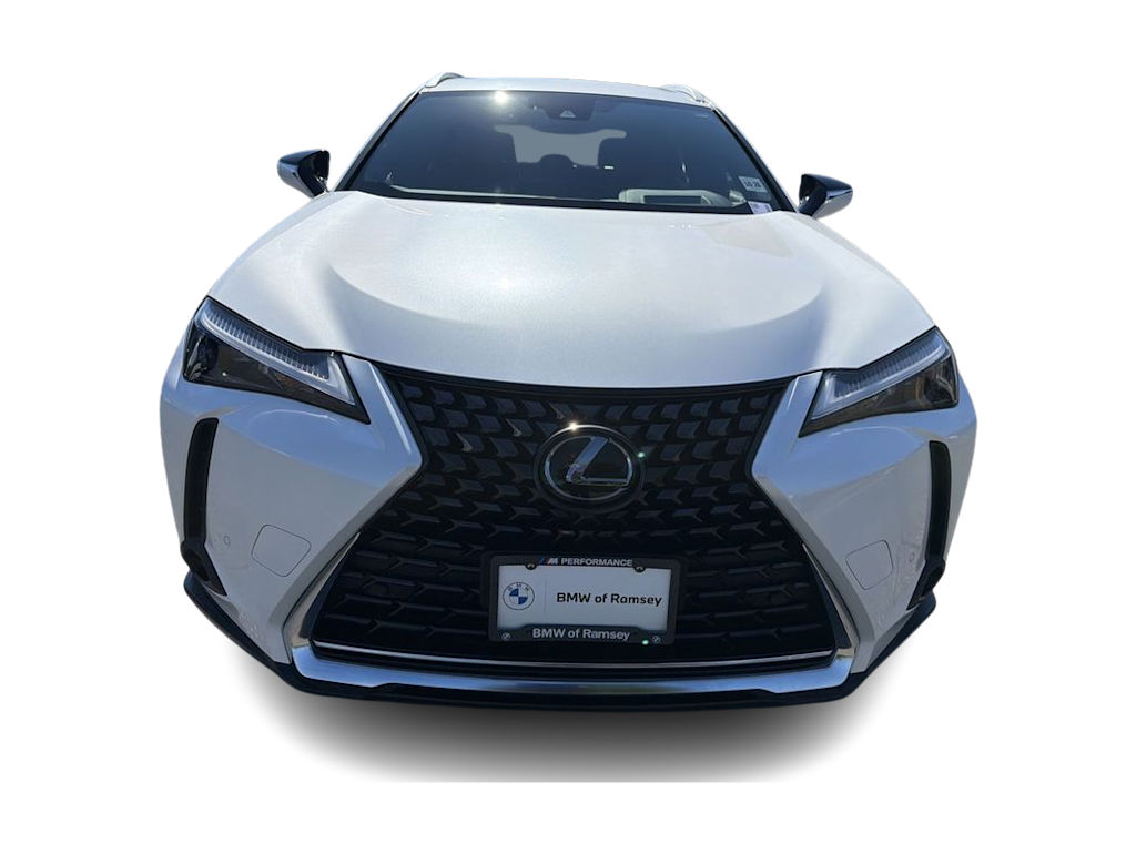 Thumbnail: 2024 Lexus UX - 25