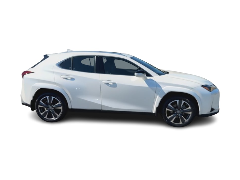 Thumbnail: 2024 Lexus UX - 21