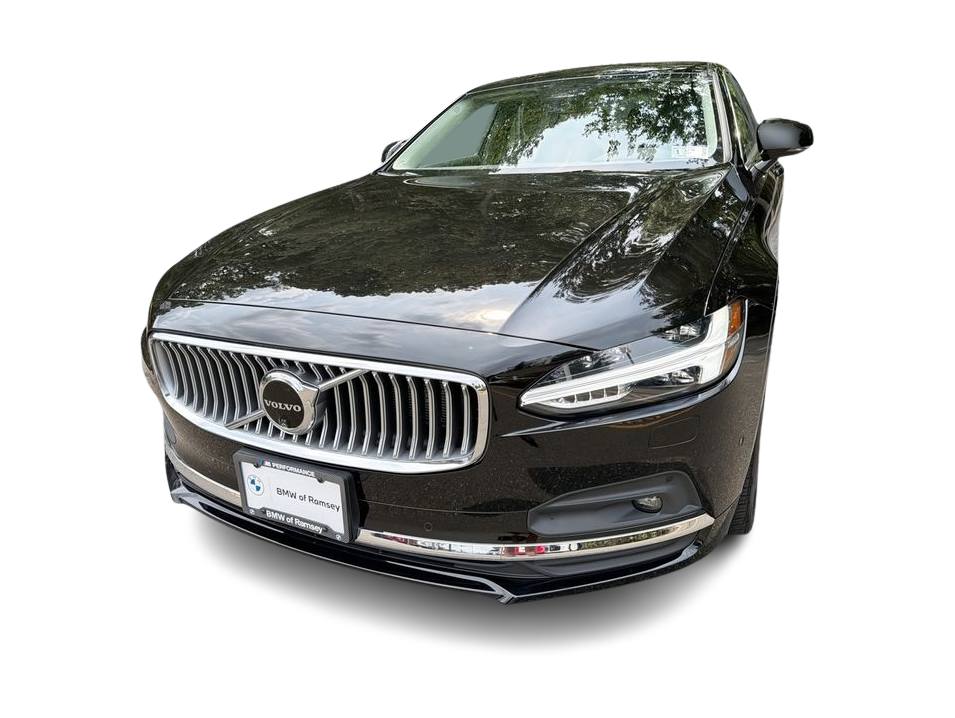 Thumbnail: 2025 Volvo S90 - 6