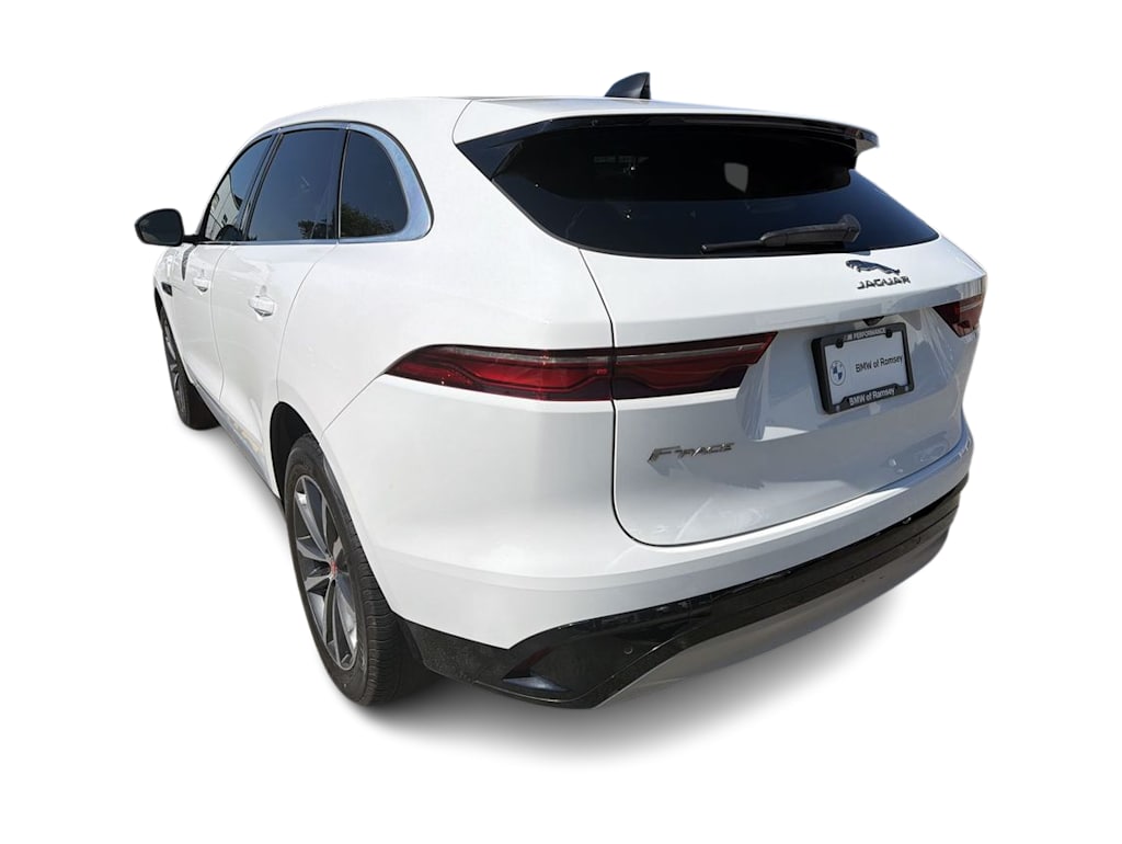 Thumbnail: 2022 Jaguar F-Pace - 4