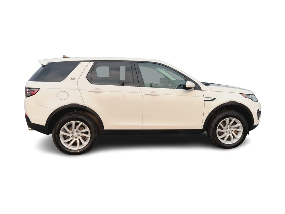 Thumbnail: 2016 Land Rover Discovery Sport - 24