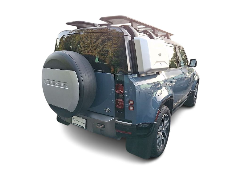 Thumbnail: 2021 Land Rover Defender - 15