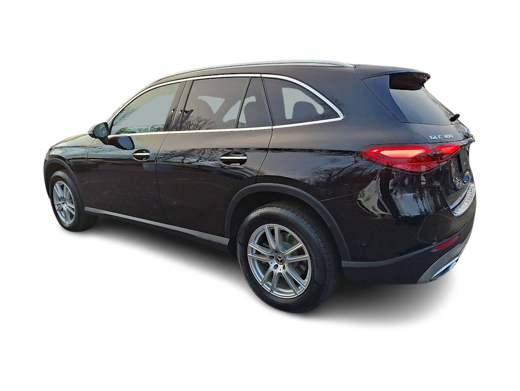 Thumbnail: 2023 Mercedes-Benz GLC - 3