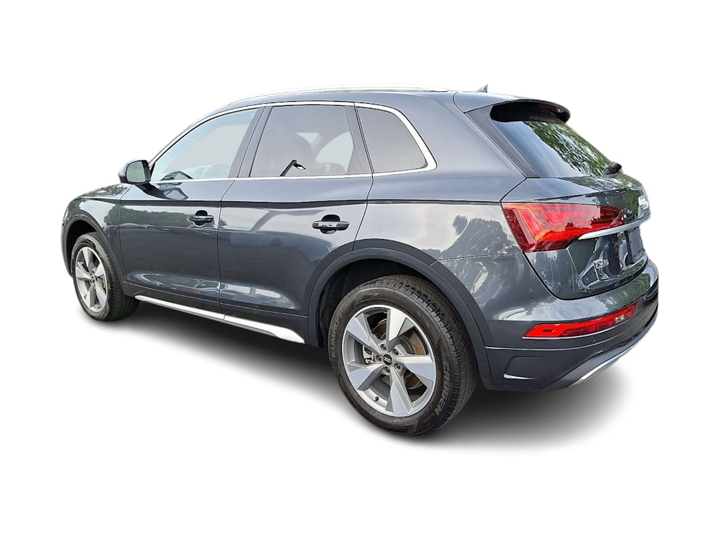Thumbnail: 2023 Audi Q5 - 3