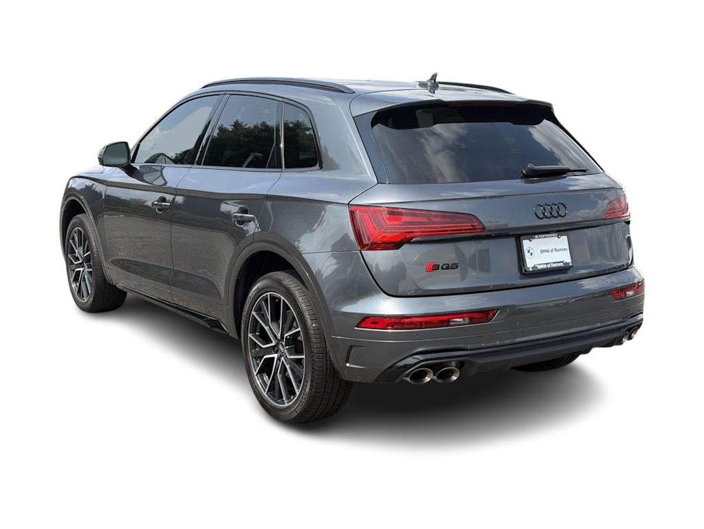 Thumbnail: 2023 Audi SQ5 - 4