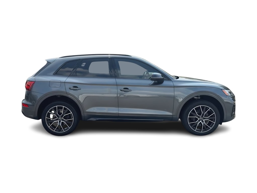 Thumbnail: 2023 Audi SQ5 - 23