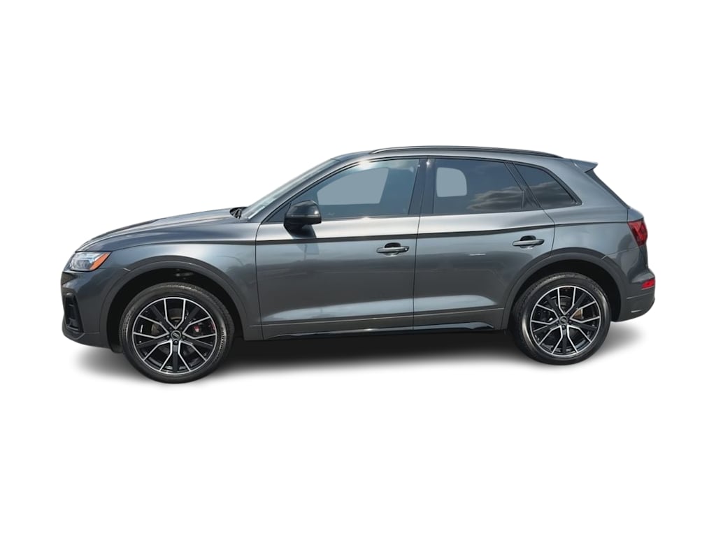 Thumbnail: 2023 Audi SQ5 - 3