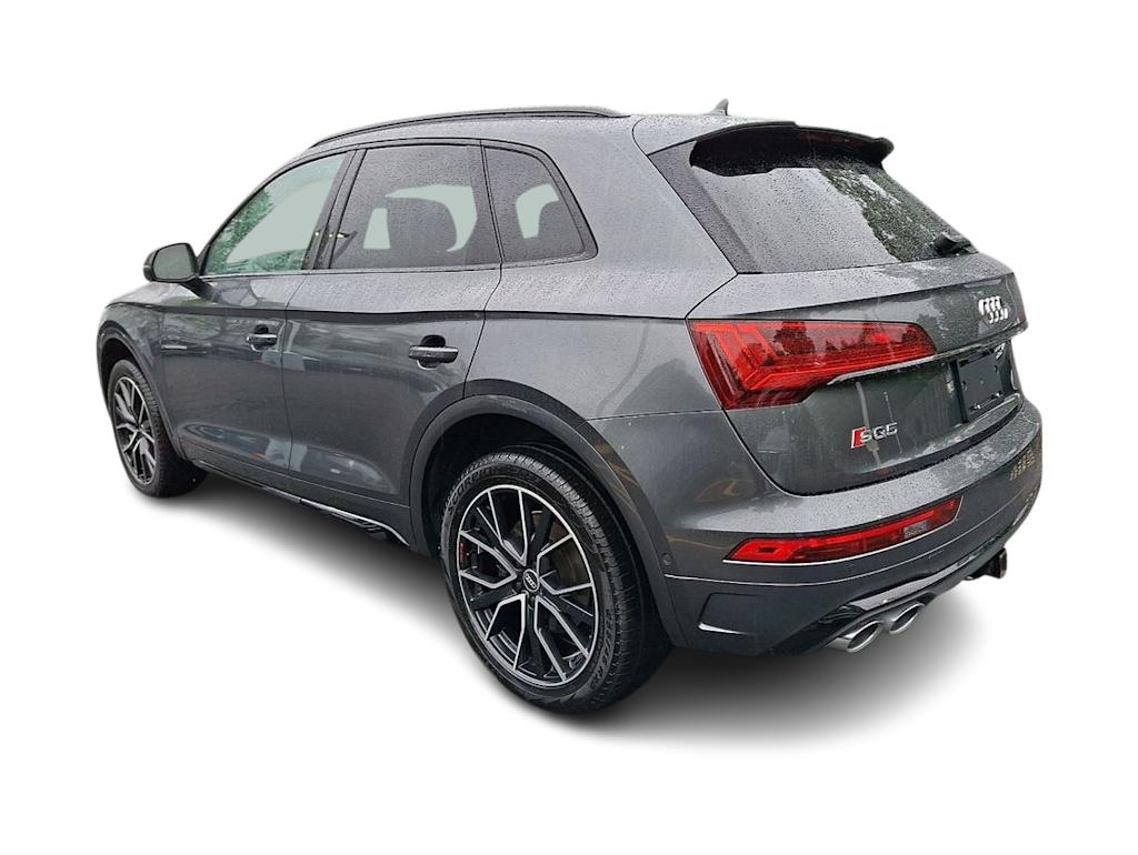 Thumbnail: 2022 Audi SQ5 - 3