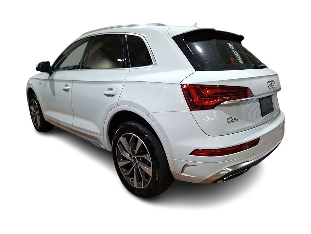 Thumbnail: 2024 Audi Q5 - 3