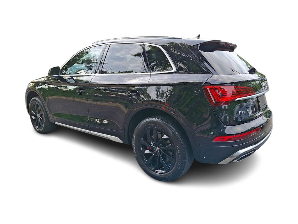 Thumbnail: 2023 Audi Q5 - 3