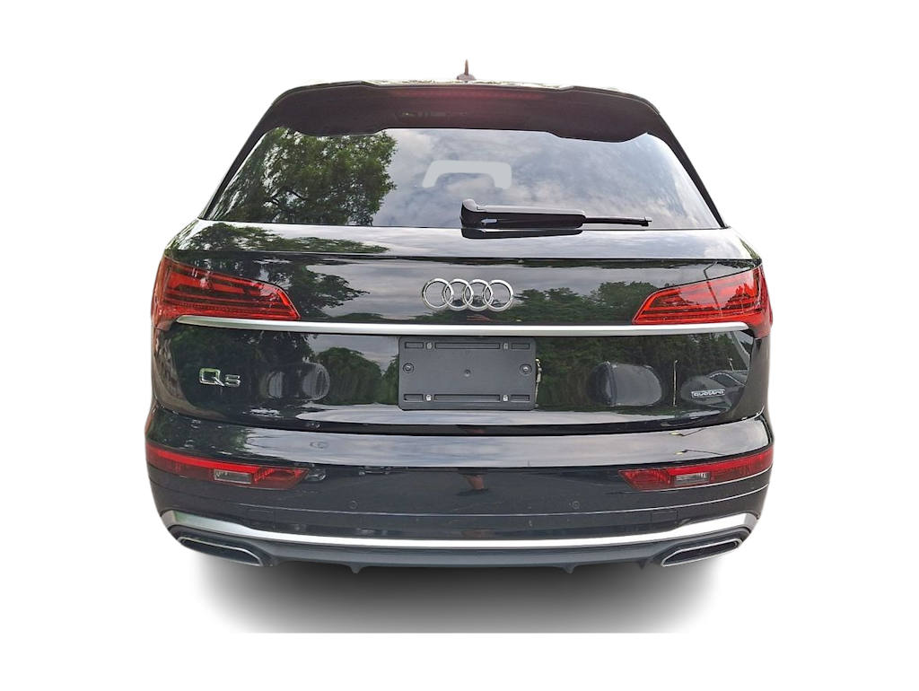 Thumbnail: 2023 Audi Q5 - 4