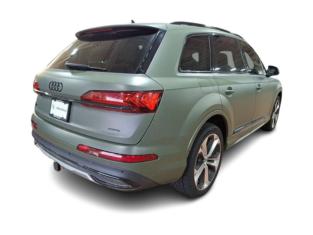 Thumbnail: 2021 Audi Q7 - 14
