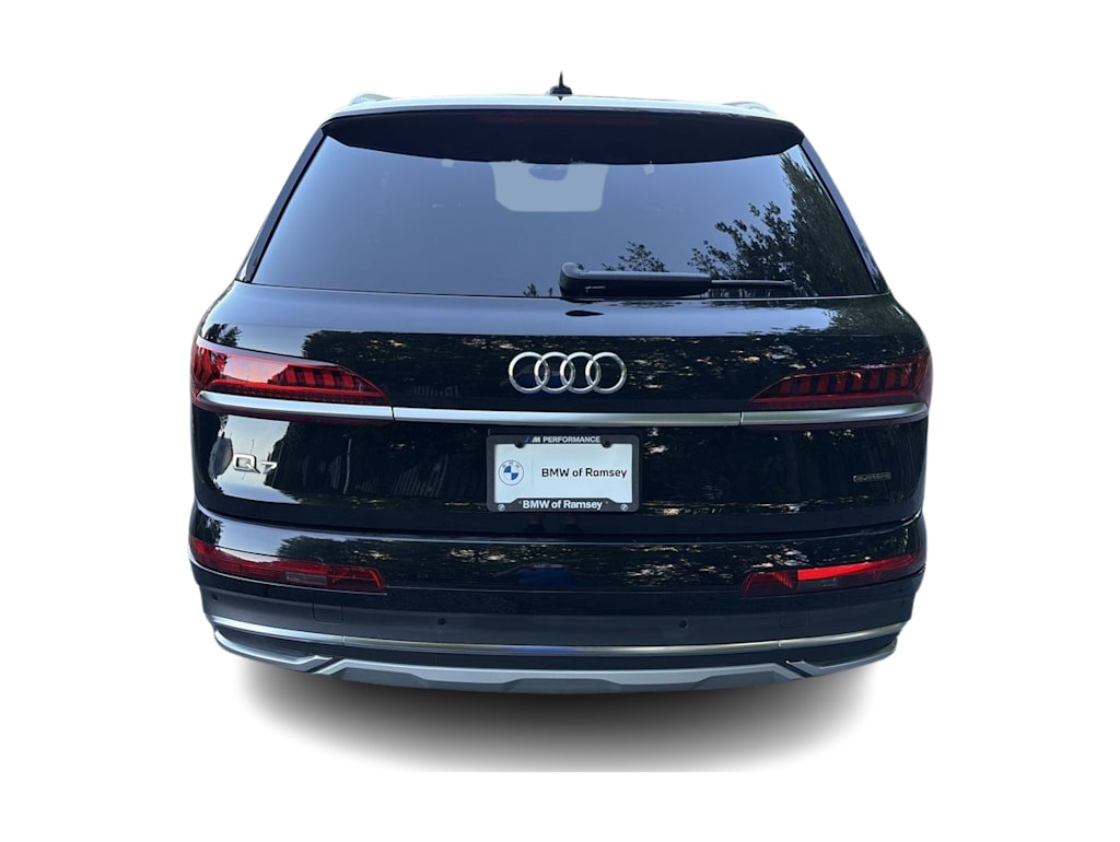 Thumbnail: 2022 Audi Q7 - 24