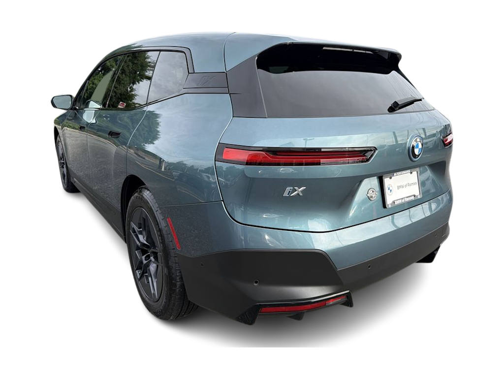 Thumbnail: 2024 BMW iX - 24