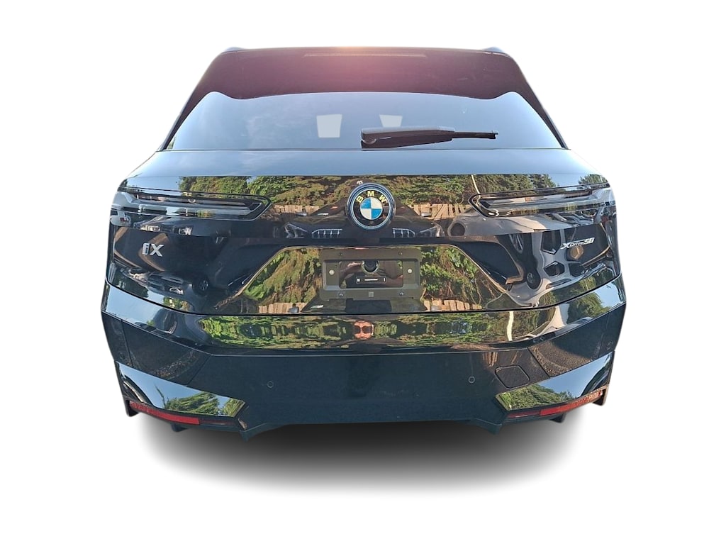 Thumbnail: 2024 BMW iX - 15