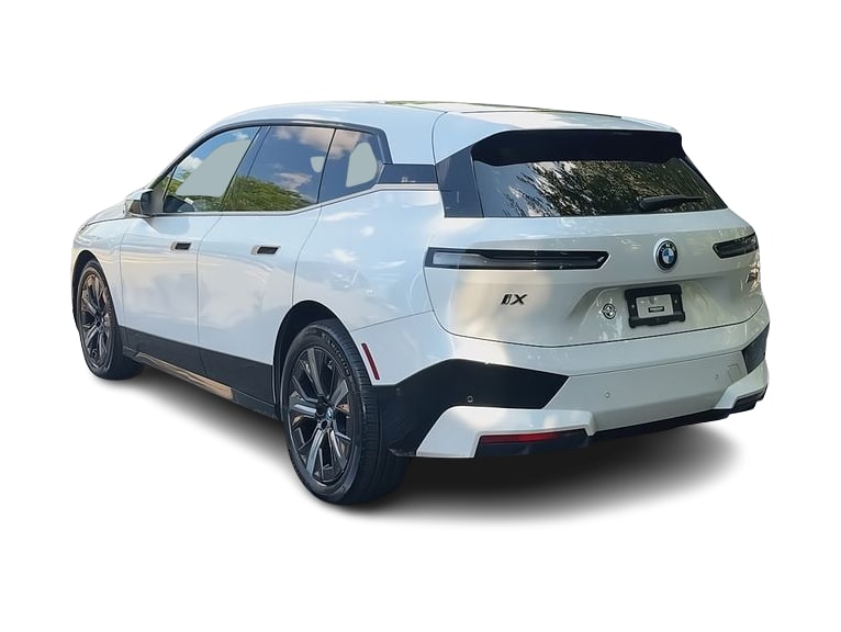 Thumbnail: 2023 BMW iX - 4