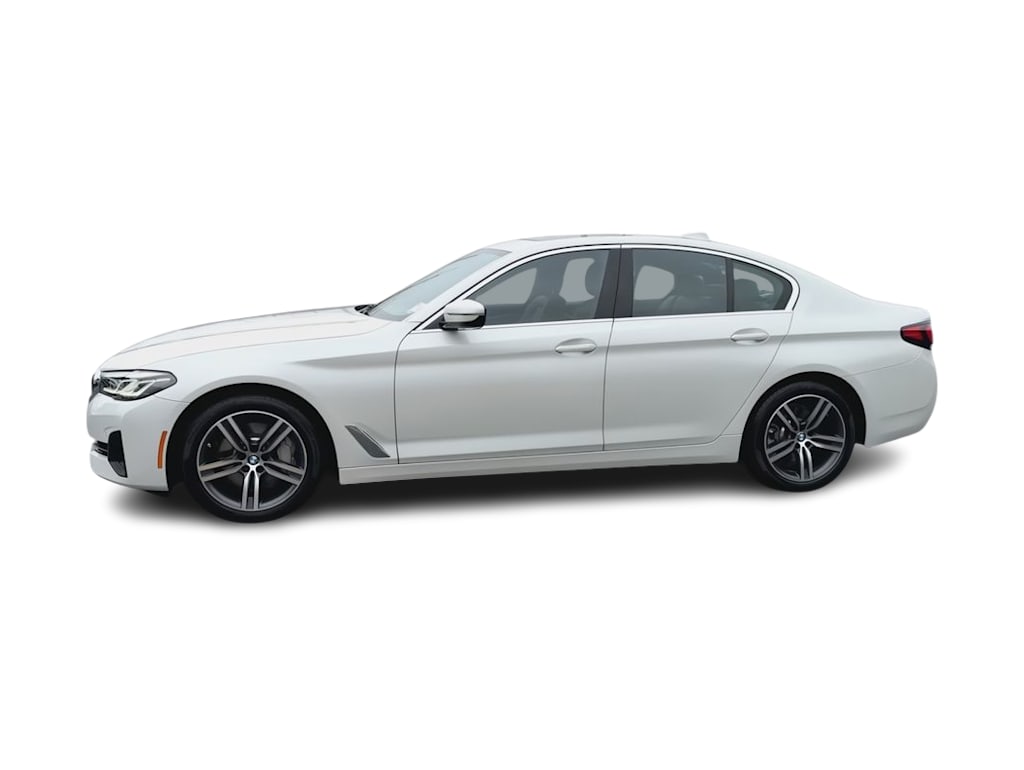 Thumbnail: 2023 BMW 5 Series - 3