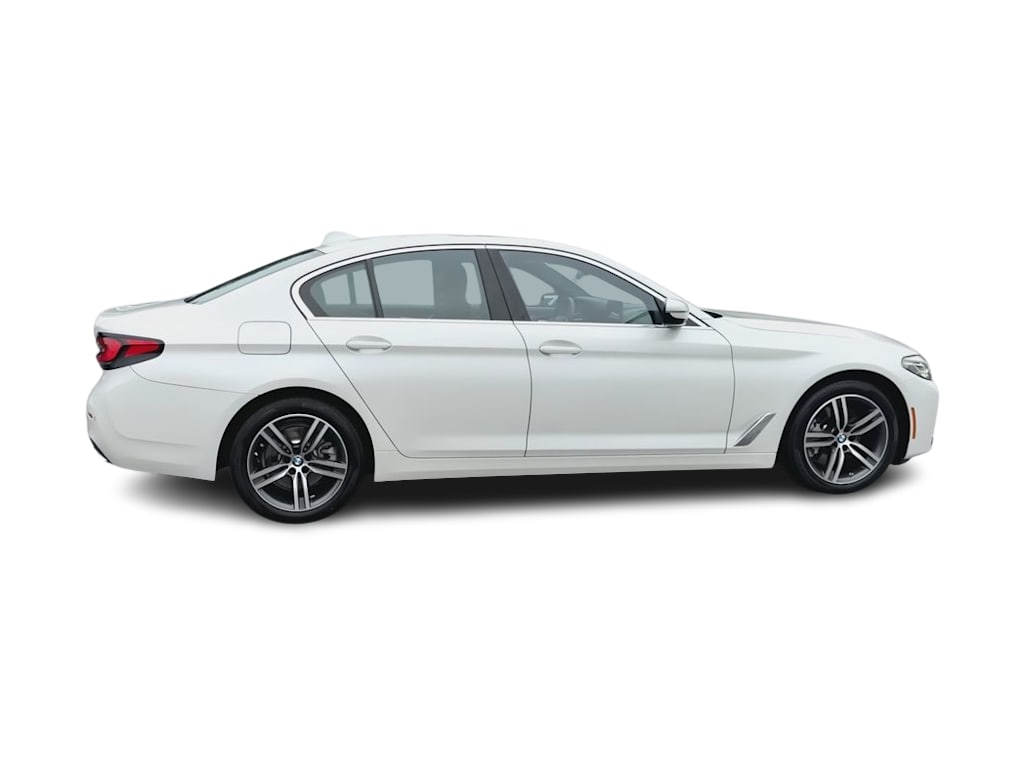 Thumbnail: 2023 BMW 5 Series - 23