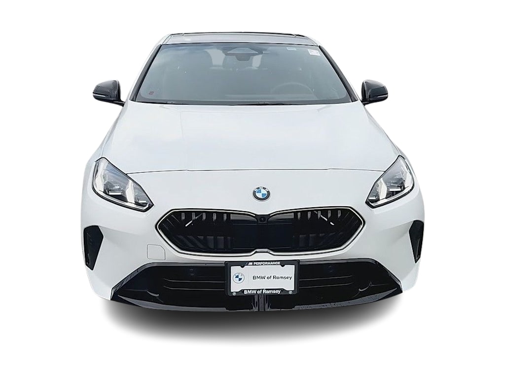 Thumbnail: 2026 BMW 2 Series - 6