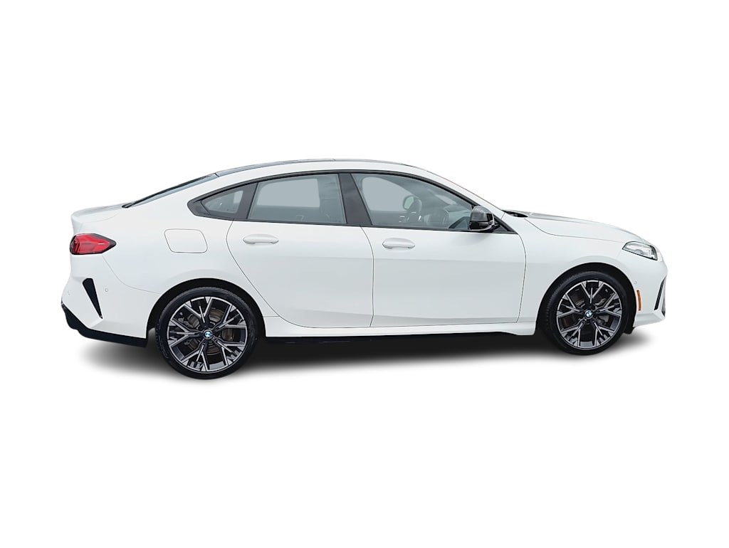 Thumbnail: 2026 BMW 2 Series - 23