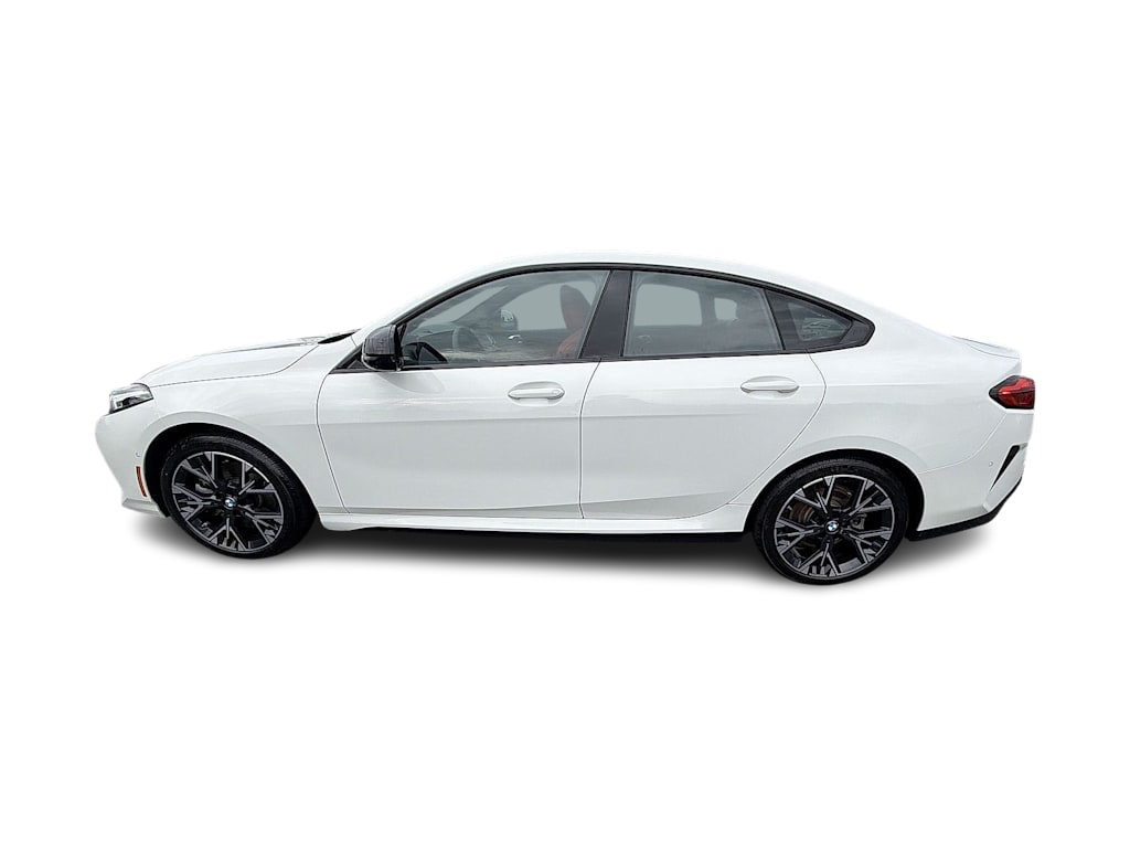 Thumbnail: 2026 BMW 2 Series - 26