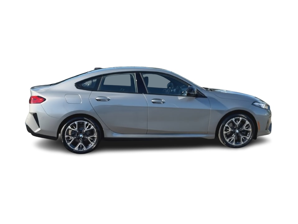 Thumbnail: 2026 BMW 2 Series - 23