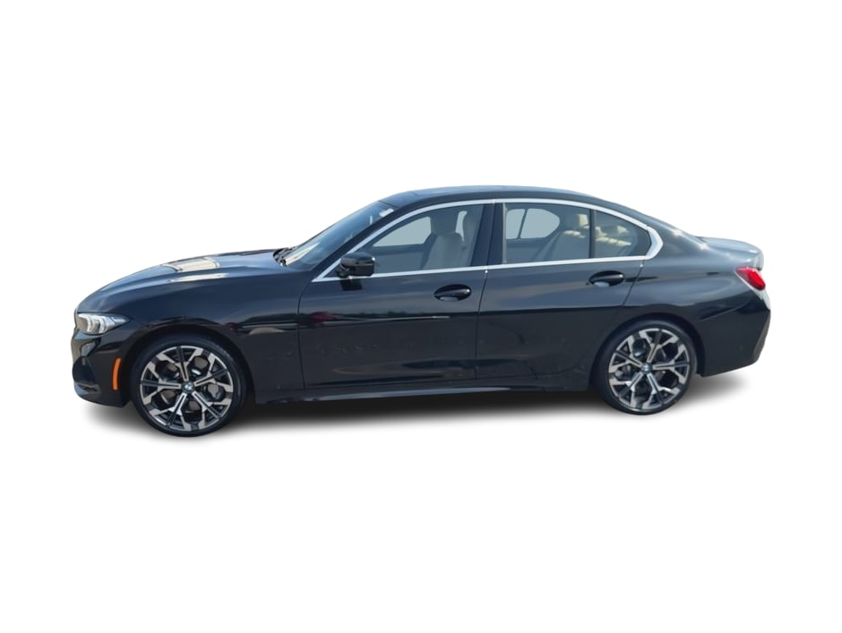 Thumbnail: 2026 BMW 3 Series - 3