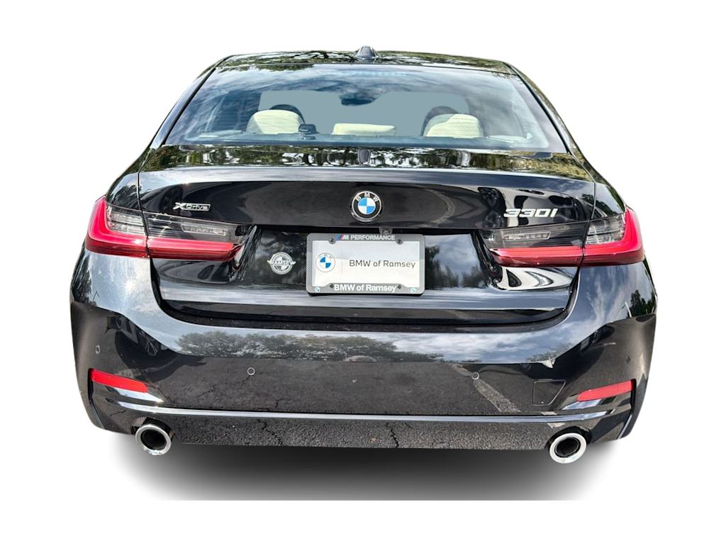Thumbnail: 2026 BMW 3 Series - 25