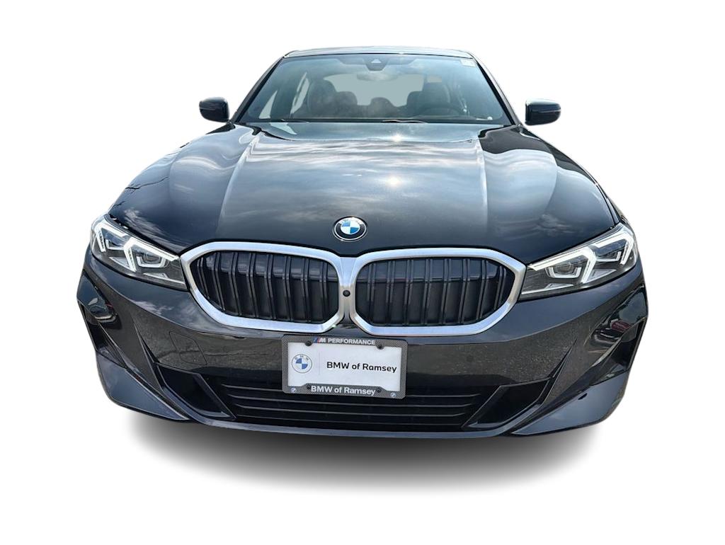 Thumbnail: 2026 BMW 3 Series - 26