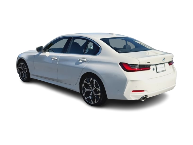 Thumbnail: 2026 BMW 3 Series - 4