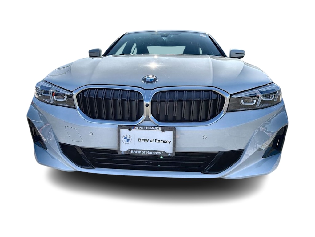 Thumbnail: 2026 BMW 3 Series - 27