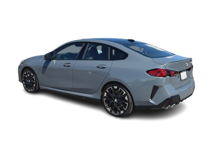 Thumbnail: 2026 BMW 2 Series - 4