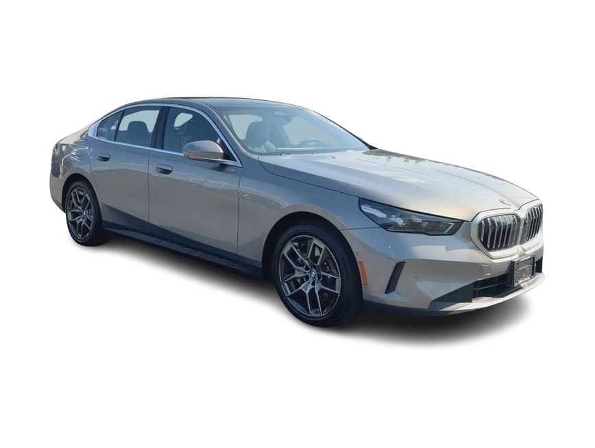 Thumbnail: 2026 BMW 5 Series - 18