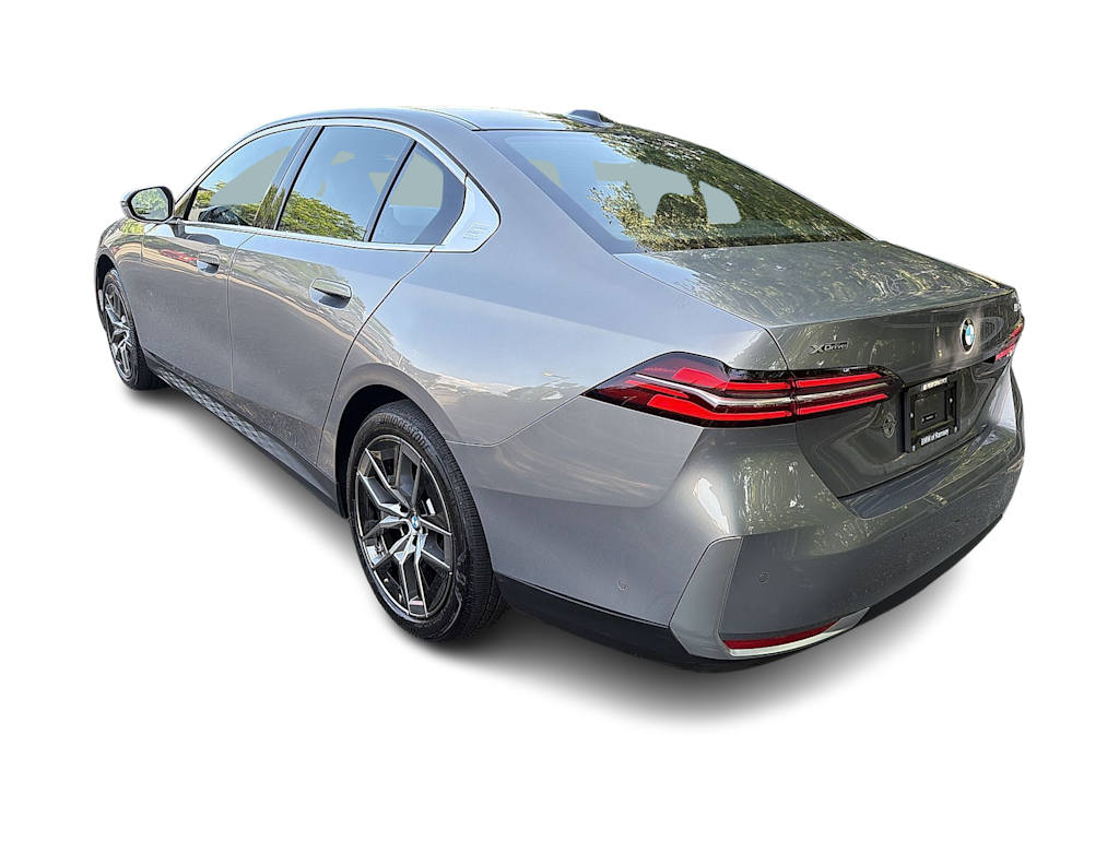 Thumbnail: 2026 BMW 5 Series - 4