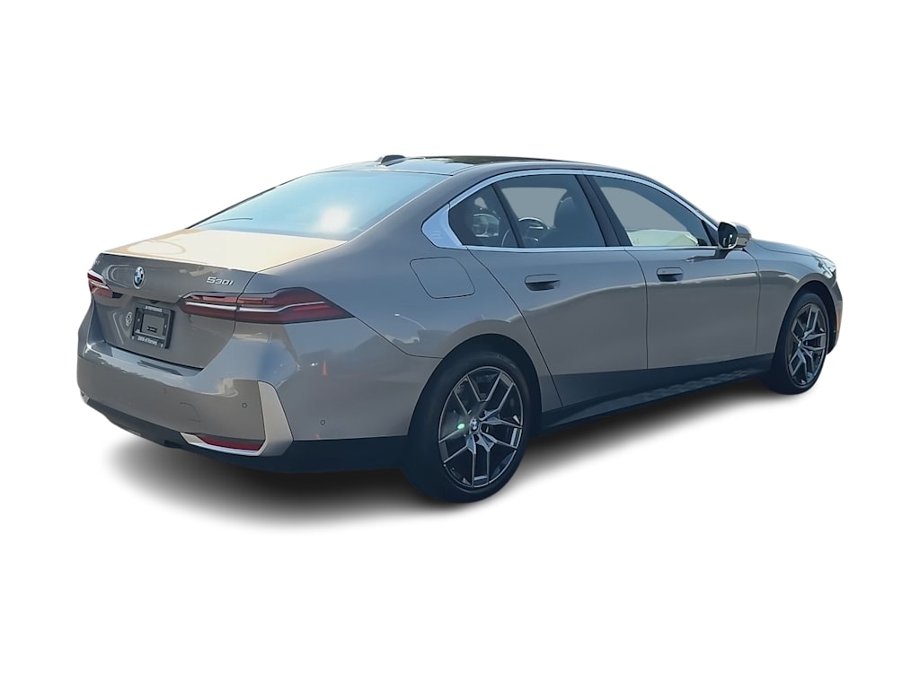 Thumbnail: 2026 BMW 5 Series - 22