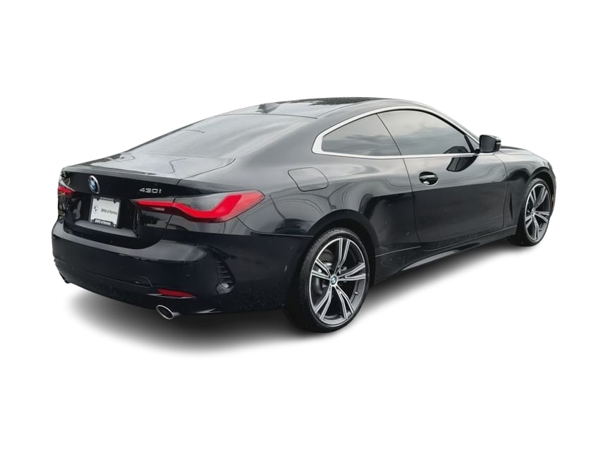 Thumbnail: 2024 BMW 4 Series - 23