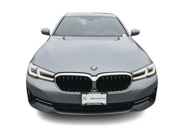 Thumbnail: 2023 BMW 5 Series - 6