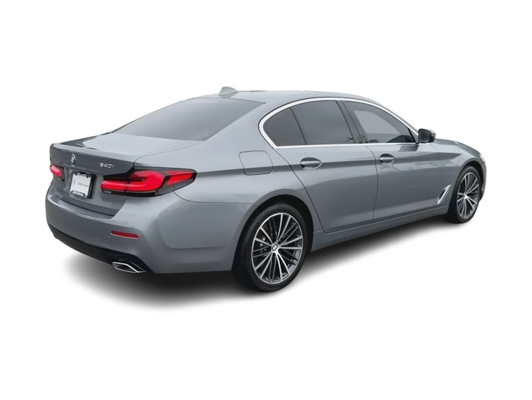 Thumbnail: 2023 BMW 5 Series - 22