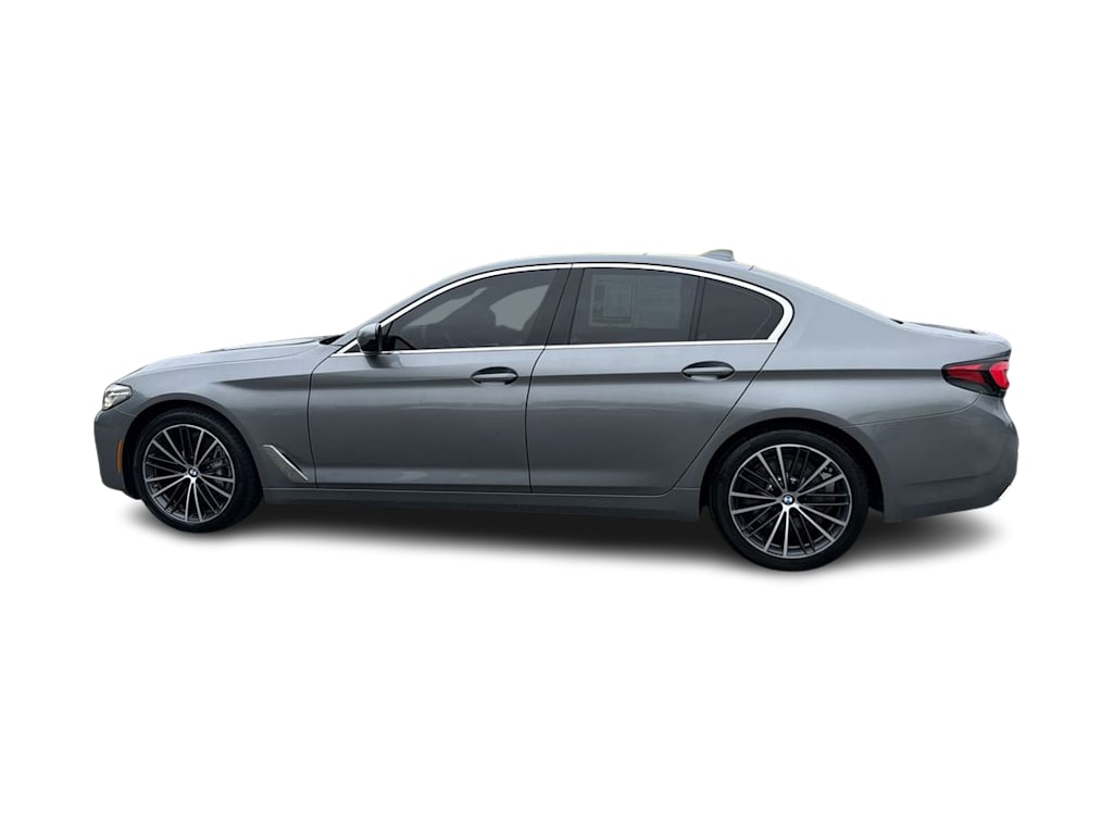 Thumbnail: 2023 BMW 5 Series - 24