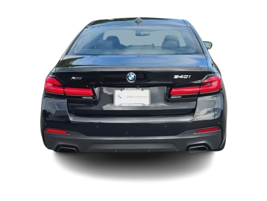 Thumbnail: 2021 BMW 5 Series - 5