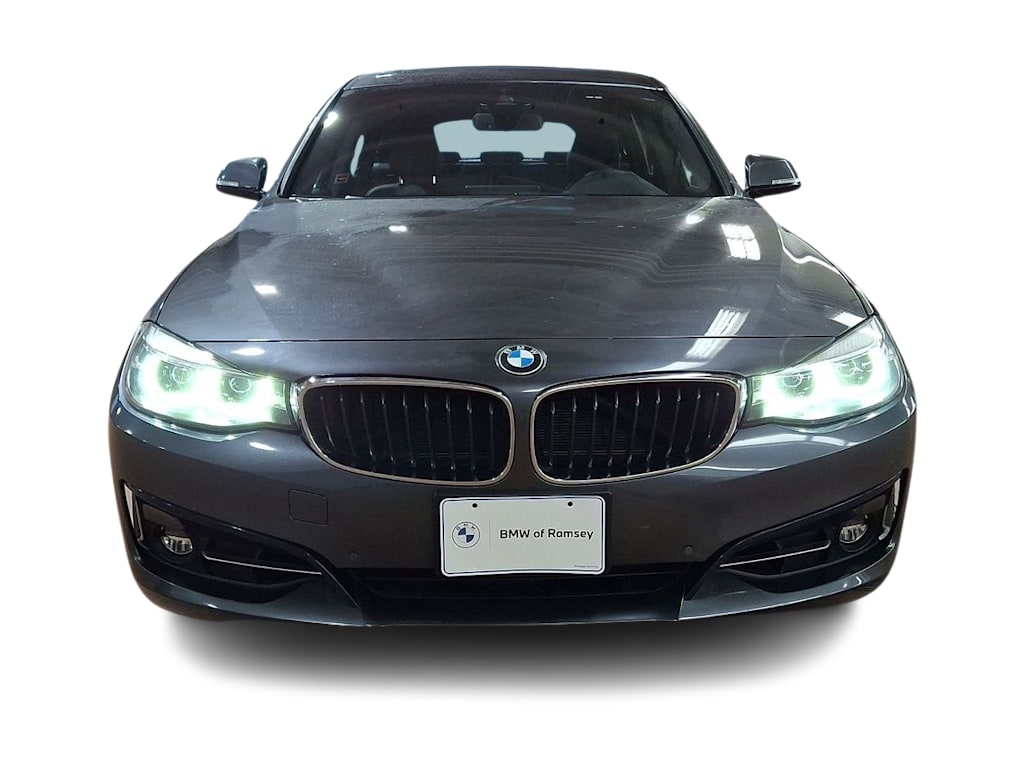 Thumbnail: 2018 BMW 3 Series - 4